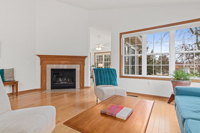 5794 Willow Ln N, Townhouse with 2 bedrooms, 2 bathrooms and null parking in Shoreview MN | Image 8