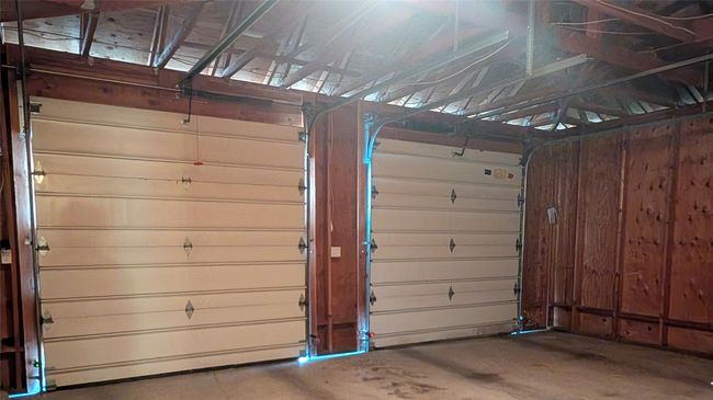 2 Stall Attached Garage | Image 66