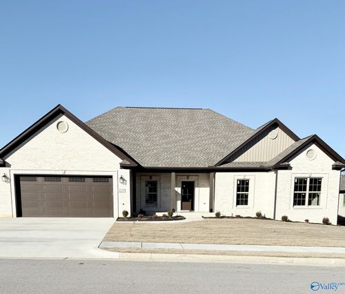 2220 Sorrento Pl Sw, Decatur, AL, 35603-2957 | Card Image