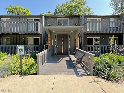 apt-311-6220 Hidden Creek Dr, Lorain, OH, 44053-4302 | Card Image