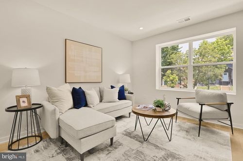 apt-3-2610 41st St Nw, WASHINGTON, DC, 20007-1267 | Card Image