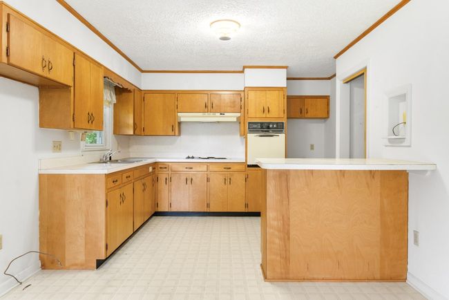 208 Mountain View Avenue, House other with 3 bedrooms, 2 bathrooms and 2 parking in Rural Retreat VA | Image 15