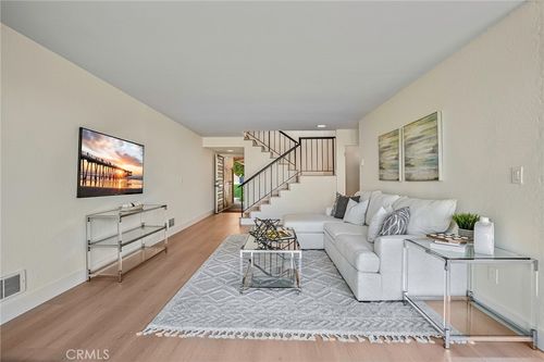 54 Cresta Verde Dr, Rolling Hills Estates, CA, 90274-5458 | Card Image