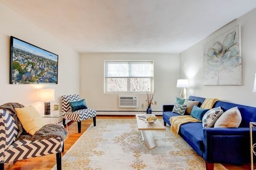 apt-5-1 Wyman St, Arlington, MA, 02474-6825 | Card Image