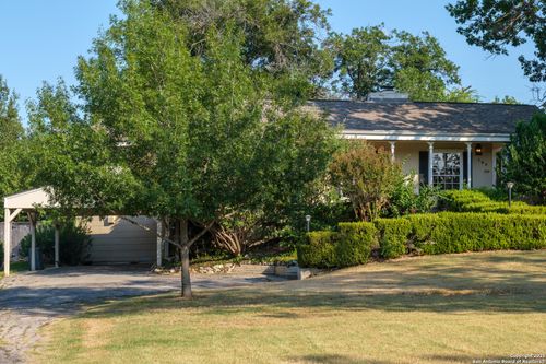 109 Dover Rd, San Antonio, TX, 78209-6169 | Card Image