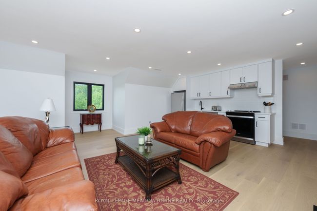 6089 First Line, House other with 7 bedrooms, 6 bathrooms and 20 parking in Orton ON | Image 26