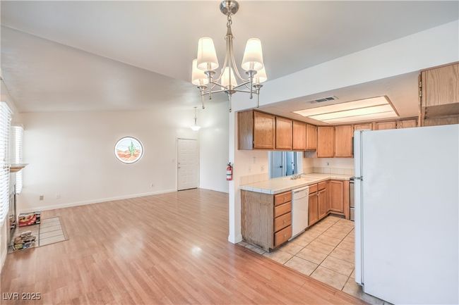 UNIT-202 - 5068 Jeffreys St, Condo with 2 bedrooms, 2 bathrooms and null parking in Las Vegas NV | Image 14