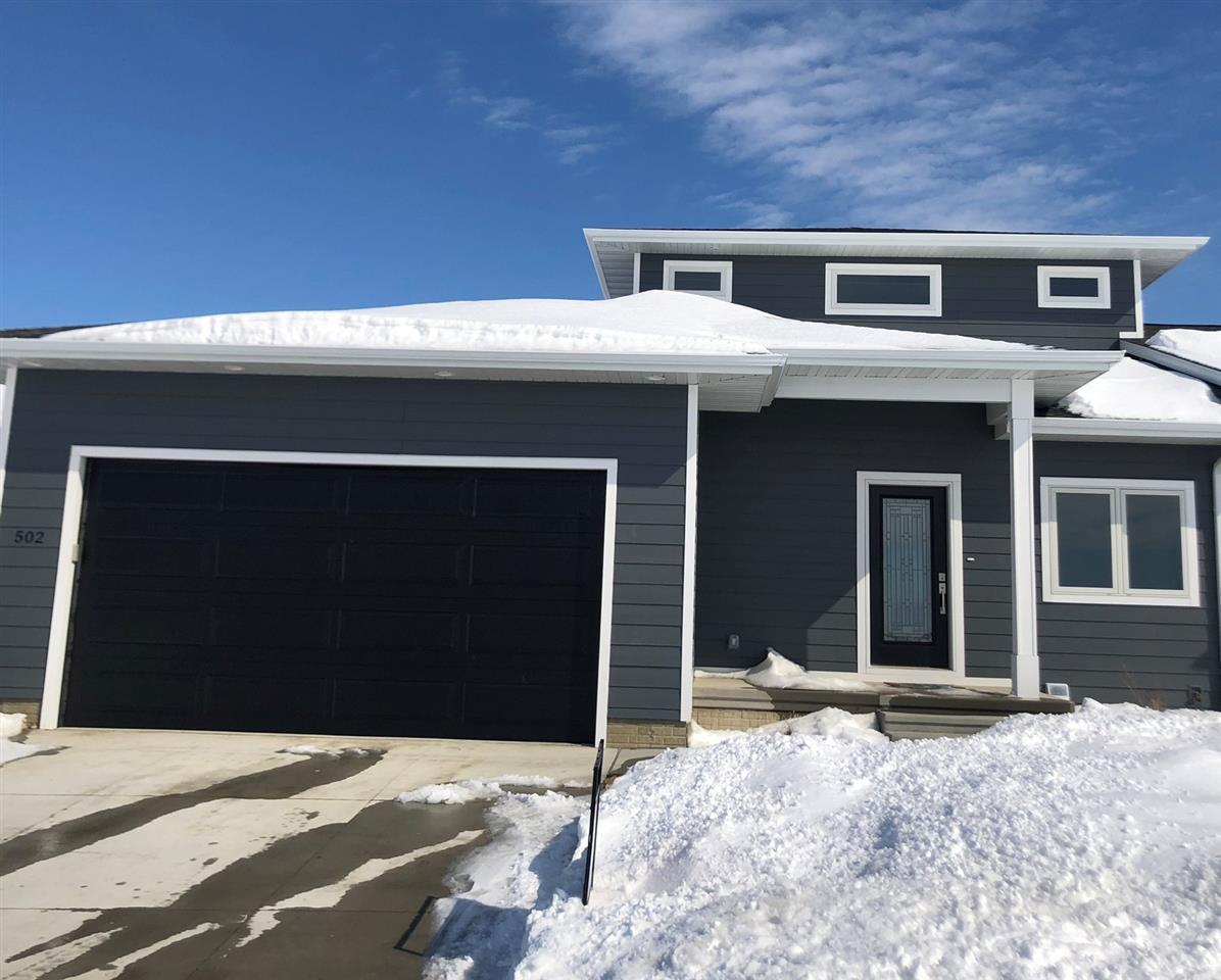 Golden Ln, Cedar Falls, IA 50613