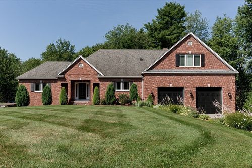 77 Barrel Rd, Westminster, MA, 01473-1123 | Card Image