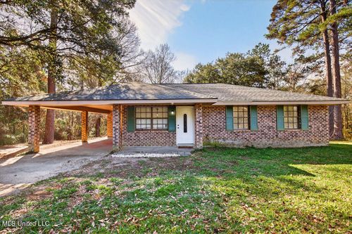 43 Pine Hill Dr, Carriere, MS, 39426-7545 | Card Image