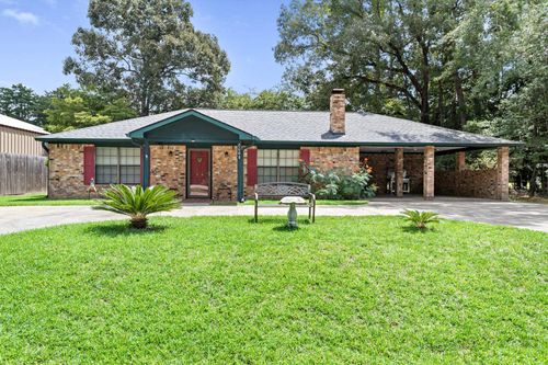 806 E Wildwood Dr, Village Mills, TX, 77663 | Card Image