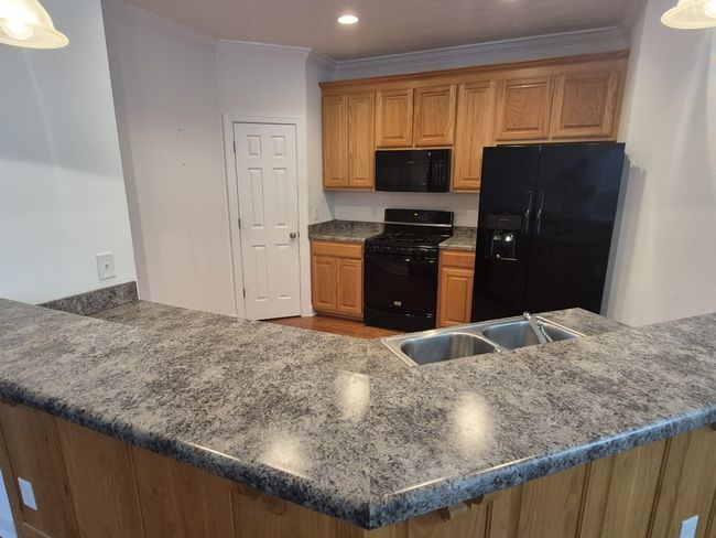 1045 Oakhall Dr, House other with 3 bedrooms, 2 bathrooms and 6 parking in Mount Juliet TN | Image 13