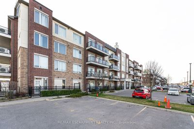 105 - 54 Sky Harbour Dr, Condo with 1 bedrooms, 1 bathrooms and 1 parking in Brampton ON | Image 1