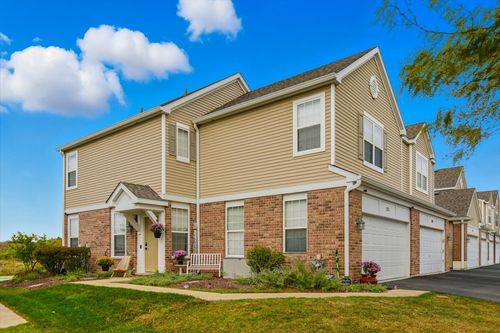 571 Springbrook Trl N, Oswego, IL, 60543-4005 | Card Image