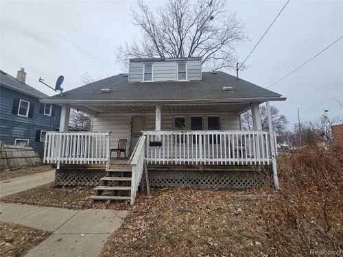 407 E 12th St, Flint, MI, 48503-4092 | Card Image