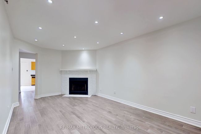 11 Noake Cres, House other with 3 bedrooms, 3 bathrooms and 4 parking in Ajax ON | Image 11