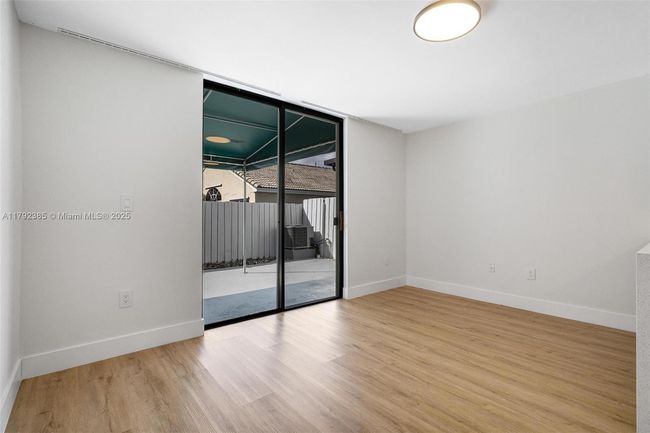 8658 Sw 159 Th Ct, Townhouse with 3 bedrooms, 2 bathrooms and null parking in Miami FL | Image 14
