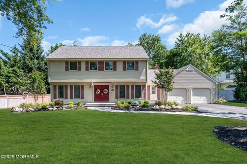 2 Lakeland Dr, Matawan, NJ, 07747-3304 | Card Image