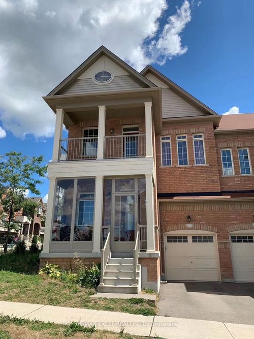 2 Christian Ritter Dr, Markham, ON, L6C0W1 | Card Image