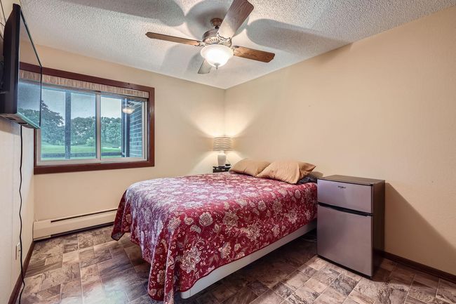 APT-117 - 3420 Golfview Dr, Condo with 2 bedrooms, 1 bathrooms and null parking in Eagan MN | Image 17