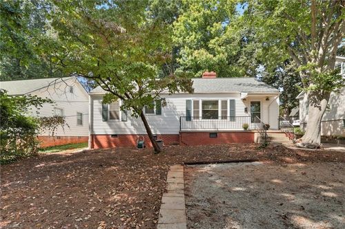 526 Ashland Dr, Greensboro, NC, 27403-1909 | Card Image