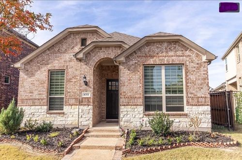 4311 Fall Blossom Dr, Arlington, TX, 76005-1410 | Card Image
