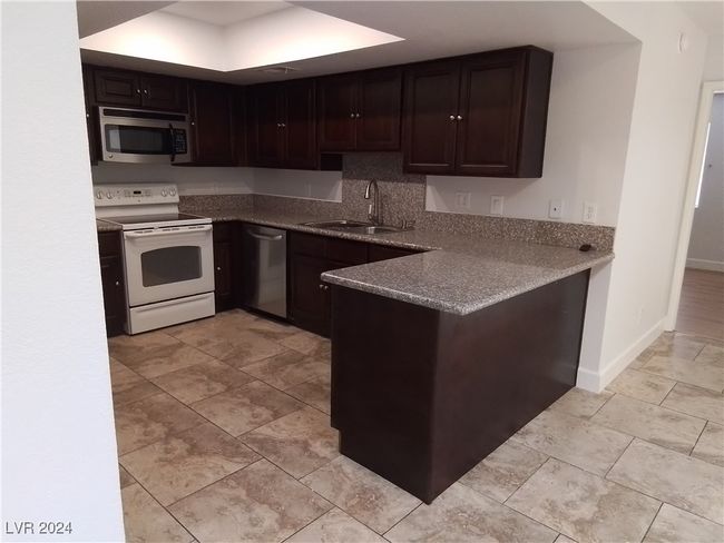 1869 Arbol Verde Way, Townhouse with 4 bedrooms, 2 bathrooms and null parking in Las Vegas NV | Image 32