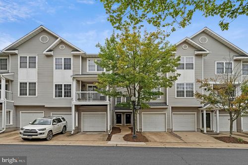 4529 Superior Sq, FAIRFAX, VA, 22033-3869 | Card Image