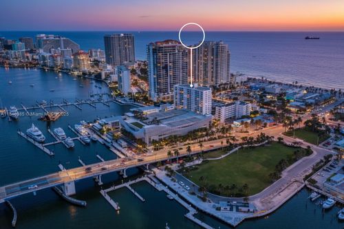 apt-201-200 S Birch Rd, Fort Lauderdale, FL, 33316-1534 | Card Image