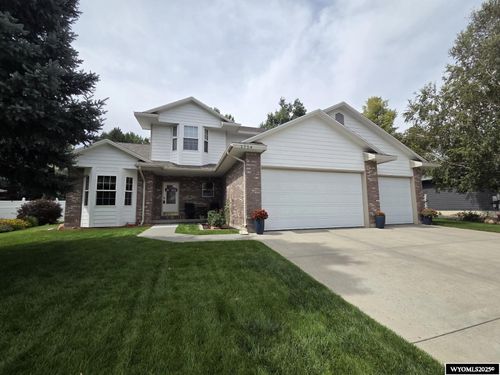 1714 Miracle Dr, Casper, WY, 82609-4615 | Card Image