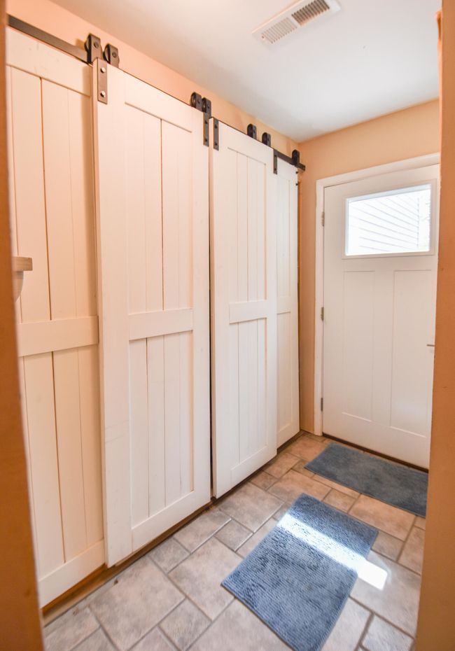15 - 61626 Colony Bay Dr, Condo with 4 bedrooms, 2 bathrooms and null parking in Cassopolis MI | Image 8