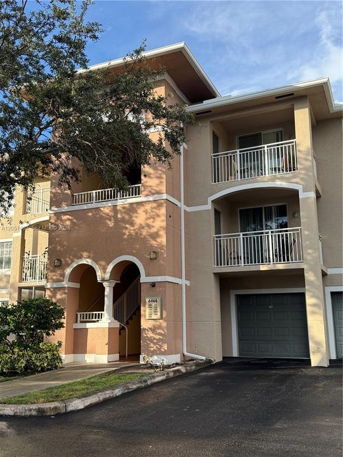 206-6466 Emerald Dunes Dr, West Palm Beach, FL, 33411-2766 | Card Image