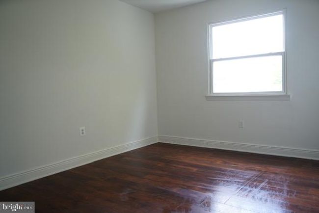 7851 W Point Ct, Townhouse with 3 bedrooms, 3 bathrooms and null parking in MANASSAS VA | Image 16