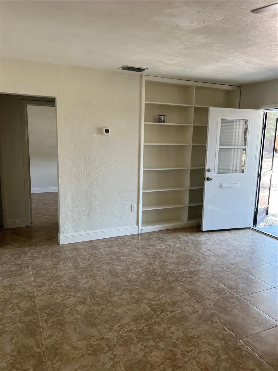 Residential Income in PORT CHARLOTTE 5