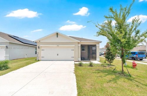 2415 Taloncrest Ct, EAGLE LAKE, FL, 33839-5714 | Card Image