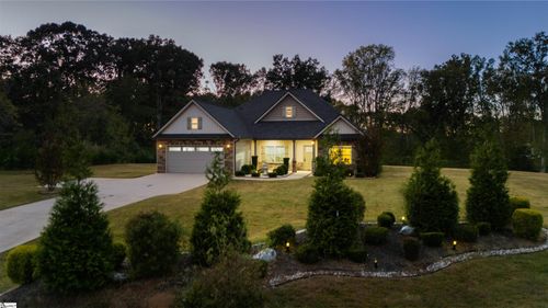 1437 Casey Creek Rd, CHESNEE, SC, 29323-9558 | Card Image