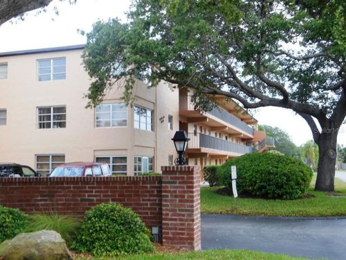 apt-108-4600 98th Way N, ST PETERSBURG, FL, 33708-3767 | Card Image