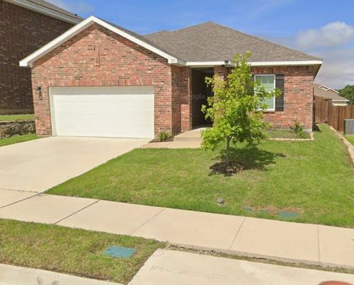 711 Camden Dr, Lavon, TX, 75166-1938 | Card Image