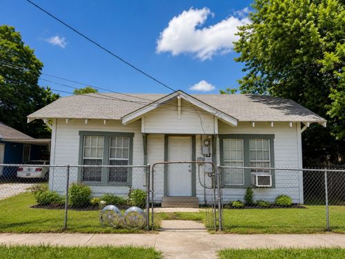 3010 Caddo St, Greenville, TX, 75401-4501 | Card Image