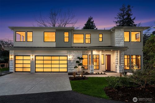 822 91st Ave Ne, Bellevue, WA, 98004-4800 | Card Image