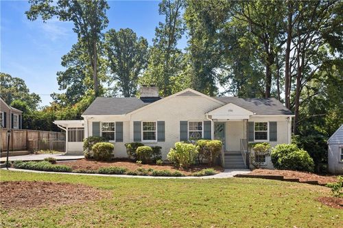 3705 Kirby Dr, Greensboro, NC, 27403-1064 | Card Image