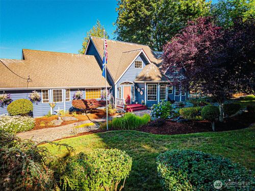 6441 Holland Rd Nw, Bremerton, WA, 98311-8995 | Card Image