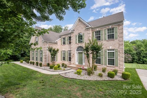 4201 Amber Leigh Way Dr, Charlotte, NC, 28269-2341 | Card Image