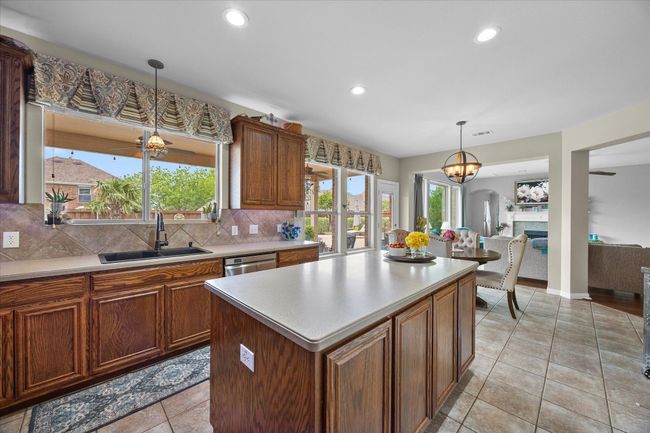 547 Reed Dr, House other with 5 bedrooms, 4 bathrooms and null parking in Fate TX | Image 19