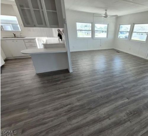 2774 Wedgewood Dr, NORTH FORT MYERS, FL, 33917-1842 | Card Image