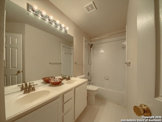 6502 Jade Trl, House other with 4 bedrooms, 3 bathrooms and null parking in San Antonio TX | Image 28