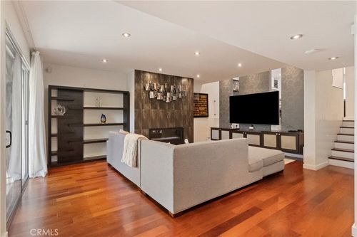 unit-h-13231 Fiji Way, Marina del Rey, CA, 90292-7074 | Card Image