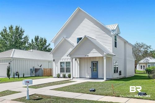 8196 Carmel Cir, Foley, AL, 36535-6935 | Card Image