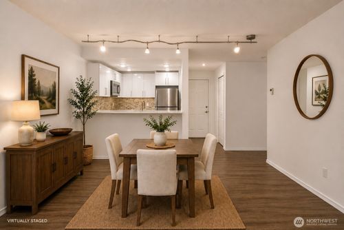 221-13717 Linden Ave N, Seattle, WA, 98133-6959 | Card Image