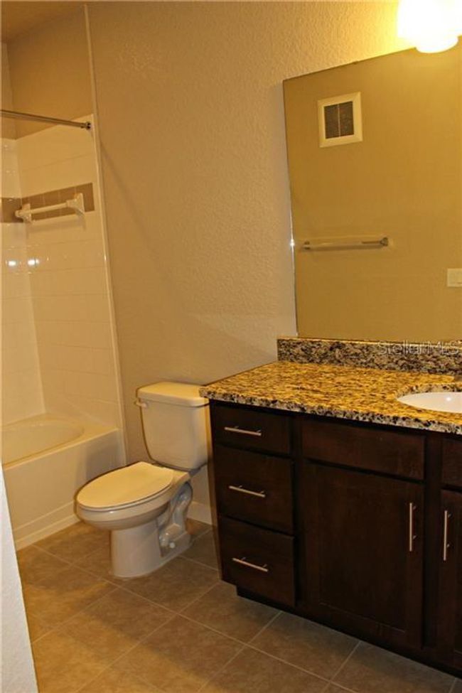 201 325 N Florida Avenue, Sold in Deland Zoocasa